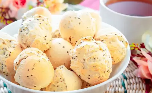 [4] Pão de queijo - Chia